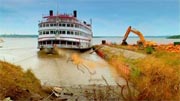 How to move the 4,000 ton, 5 storey Mississippi steamship, SS President